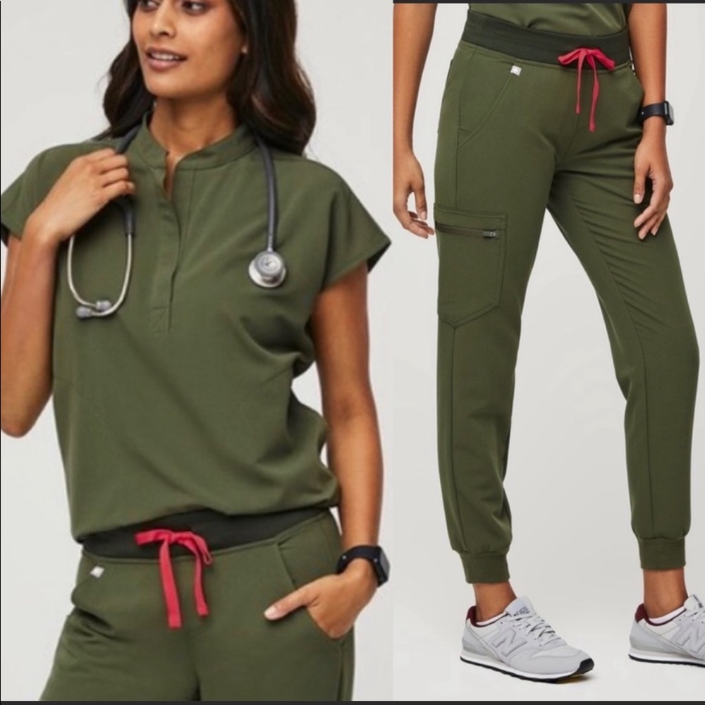 Figs Dark Olive Scrub Set